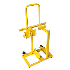 Storage stand for lifter